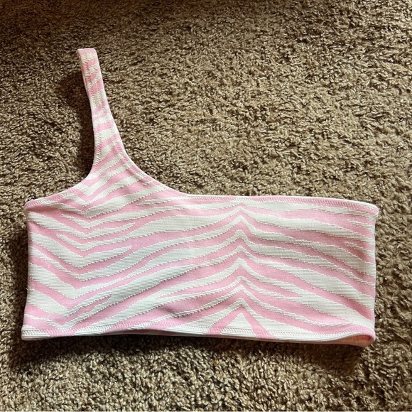 Triangl pink tiger stripes bikini top - Picture 2 of 3
